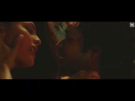 Jacqueline Fernandez Superb Kissing Scenes 1080p: Free Porno 85