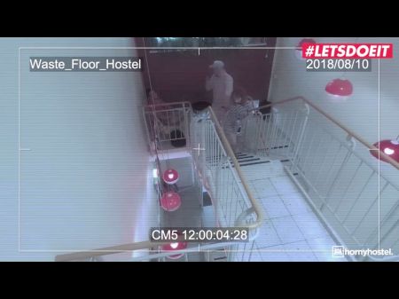 Возбужденная сексуальная Тиффани Татум в хостеле занимается сексом в отеле ...