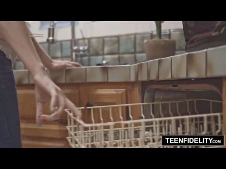 Teenfidelity Kate England Plays Nude Dance Poker With Stepdad