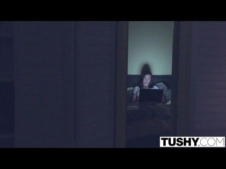 Tushy Lana Rhoades Puts On An Ass Sex Show
