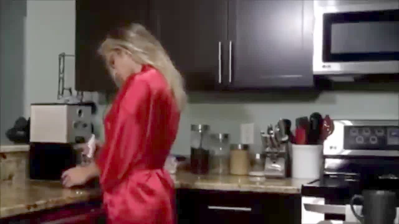 Son Sex Mom While Cooking - young son shags his hot mum in the kitchen - anybunny.com