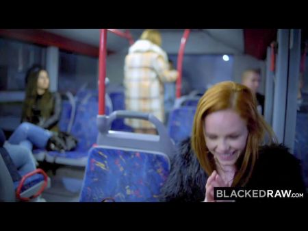 Blackedraw Zwei Schönheiten Ficken Riesigen Bbc Im Bus\u0026excl;