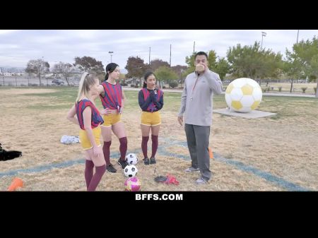 Soccer Cuties Give Head Off Aged Coach