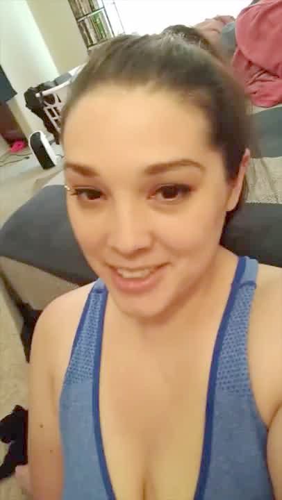 i took a vid while getting cum all over my face ! - anybunny.com