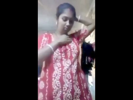 Tamilische Tante Zeigt Ihren Heißen Körper Im Videoanruf 