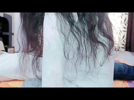 Stiefschwester Ne KO Sex Full Hindi Sex Video mit schmutziger Audio in Hindi 