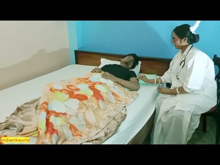 印度性感护士在医院姐姐中最好的xxx性爱，请让我走
