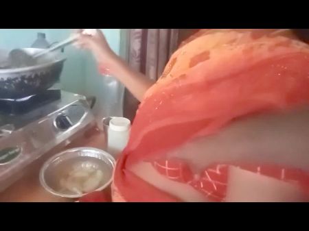 泰米尔姨妈胸部：免费的印度高清色情视频