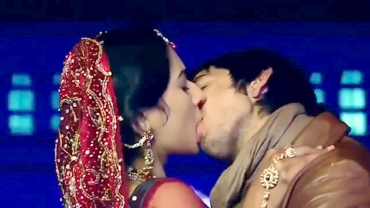 Rahul Singh Excellent Kiss Tribute Free Porno