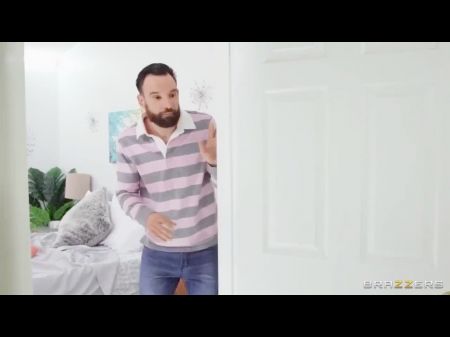 Sneaky Milf Copulates In Bathroom , Porno