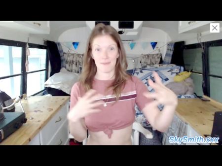 Iluminação sexual e masturbação sensual do webcamer britânico Sky Smith 