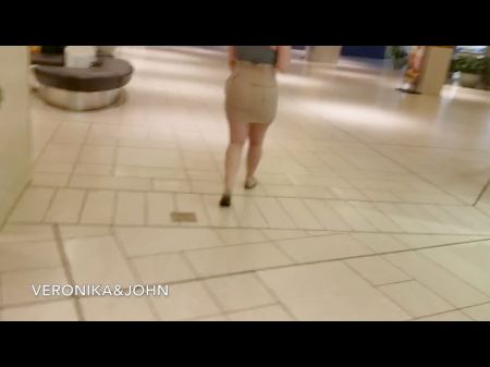 Brincando com o Lush Vibator em Mall After Hours (sem sexo, sem gozada) 