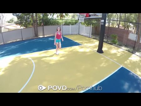 Povxd March Madness pré -jogo foda e facial com Danni Rivers 