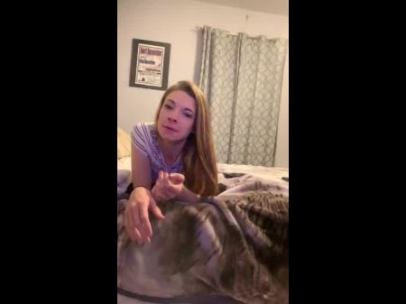 Girlfriend Gets Dicked After Long Day