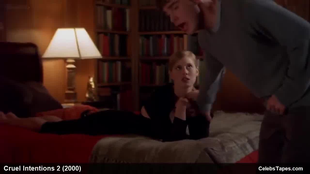 amy adams alicia loren & annie sorell sans bra and undergarments -  hotntubes.com