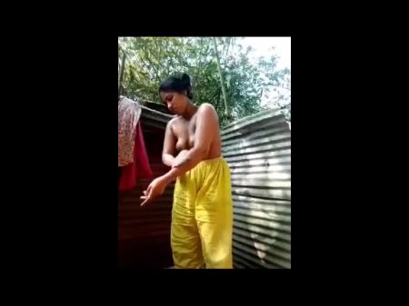 Magnificent Village Damsel Bathing , Free Hd Pornography Video D9