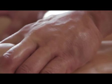 Esposa recebe massagem na lua de mel e fodida como uma prostituta: pornô a8 