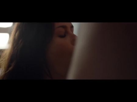 Heißes Paar Hat Leidenschaftlichen Sex, Kostenloses Porno Video 4a 