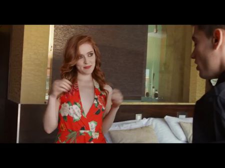 Fucks A Special Guest In Motel Apartment