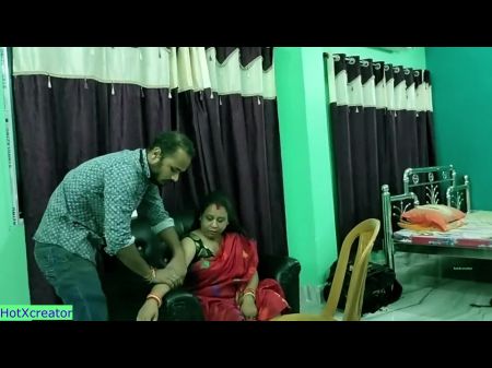 Hermoso sexo caliente de Bhabhi con el joven entrega real hindi sexo 