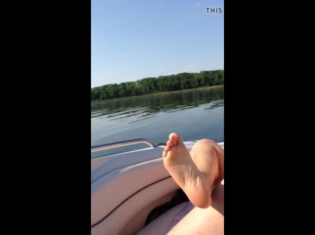 زوجة الملاعين على متن قارب: فيديو إباحي حرة HD 48 