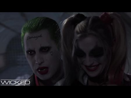 邪恶的哈雷·奎因（Harley Quinn）乱搞小丑和蝙蝠侠：免费高清色情0B 
