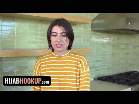 Hijab Hookup conservadora Medio Oriente Angeline Red muestra su lado salvaje a su padrastro de perv 