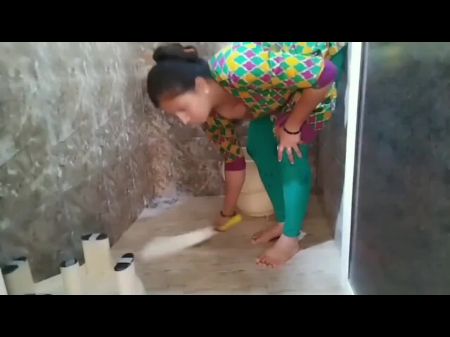 Mutter Reinigungshaus: kostenloses indisches HD -Porno Video 87 