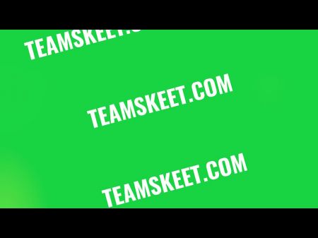 Pervtherapy - Ultra-kinky Honey Needs Strange Therapy To Overcome Her Sensual Urges With Her Stepbro