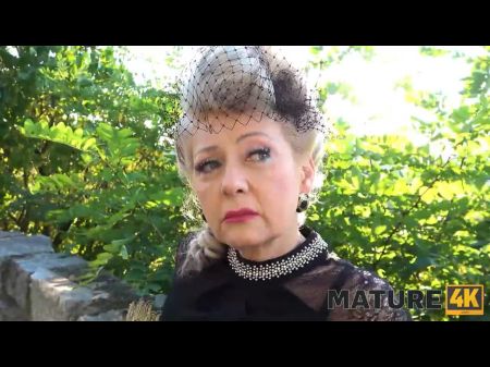 Mature4k The Countess’ Snatch , Free Outdoor Hump Hd Porn 57