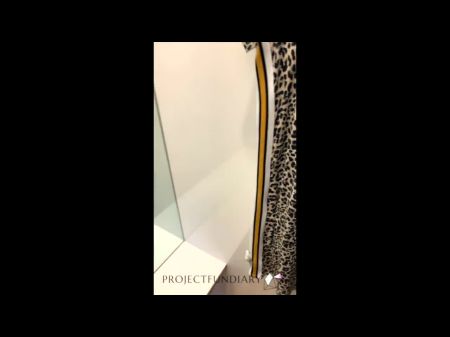 Spontaneous Bang-out In Public Changing Room - Projectsexdiary