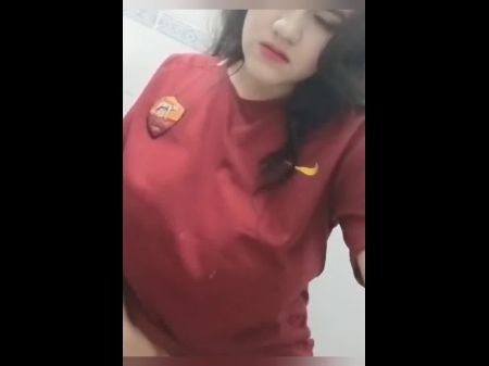 Step Daughter Squirting While Jerking Off On The Sly