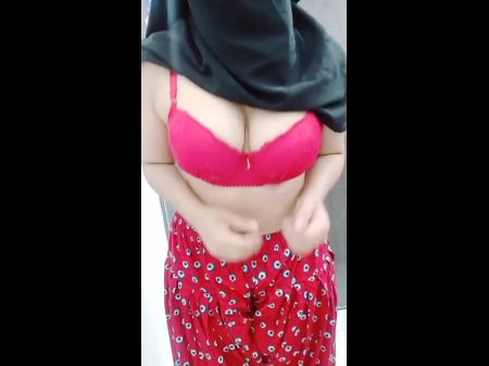 Housewife Removing Shalwar Kameez For Her Beau – Hindi
