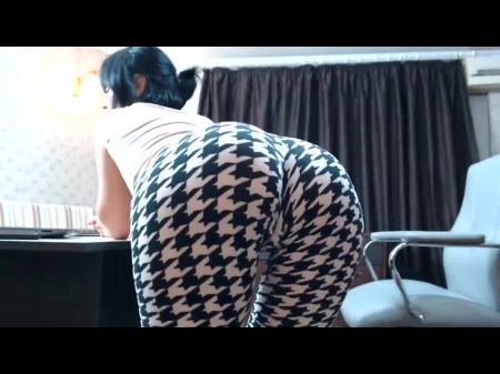 Taut Leggings Ass: Free Hd Porn Video 73 -