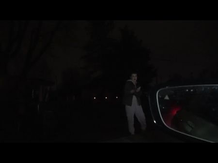 Stranded White Damsel Gives Sloppy Head In The Car: Porn 6c