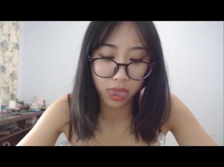 Asian Girl Quick Strip und Flash, kostenloser HD -Porno A4 