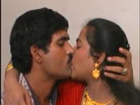 Uber-sexy Expressions From Erotic Mallu Aunty: Free Porn B8