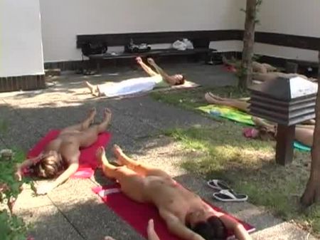 Tschechische Nacktgruppe Yoga Teil 1, Kostenloses Porno Video E2 