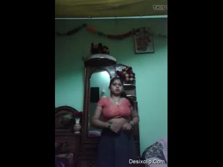 Desi家庭主妇性爱：免费色情视频0C 