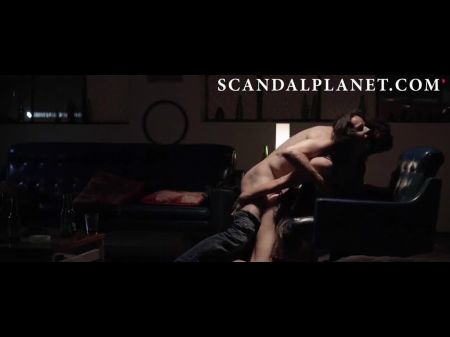 拉奎尔·卡罗（Raquel Karro）的性爱场面来自scandalplanet com上的“摆” 