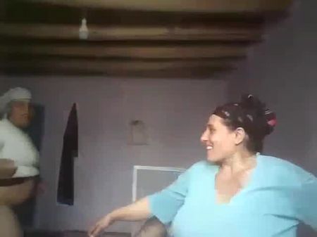 Kurdish Mummy Lezzies , Free Pornography Video E7