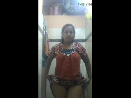 Desi Rajasthani Bhabhi Bath Indian Tante große Brustwarzen Frau 