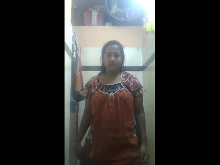 Desi Rajasthani Bhabhi Bathtub Indian Aunty Ginormous Nips Wife