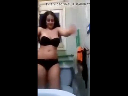 Порно видео Арабка танец живота. Смотреть Арабка танец живота онлайн