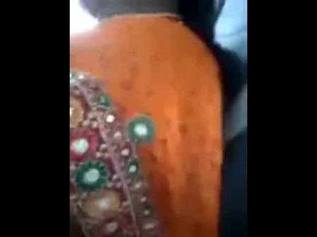 Tirunelveli Tamil Delphine Aunty In Car Satin Silk Handjob