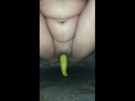 Desi Damsel Trying Cucumber Into Her Right Pussy: Porn A5