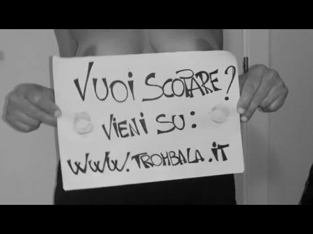 Tettona Italiana Lecca E Sega Il Cazzo di Uno Sconosciuto 