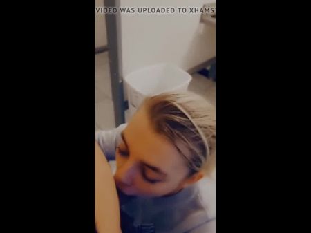 Teenage Making Blowjob Boss’ Willy In Audience Toilet For A Elevate