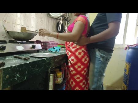 Desi Bhabhi Ne Kitchen Me Apne Naukar Ke Sath Kiya Ganda Kam