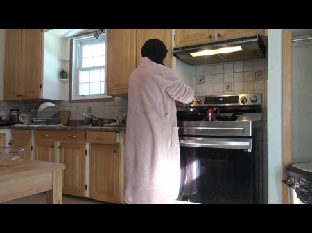 Homemade Arab Wife Doggystyle Fuck In The Kitchen: Porno B7